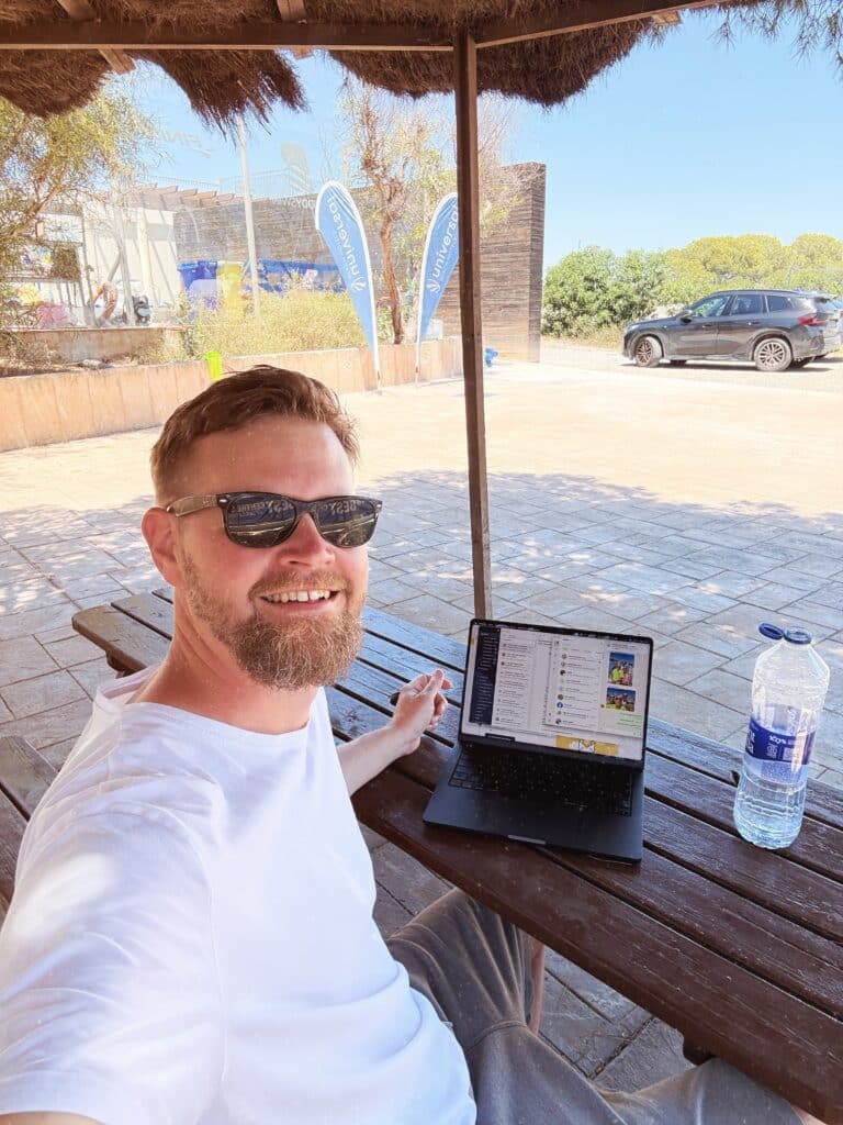 Open Air Office